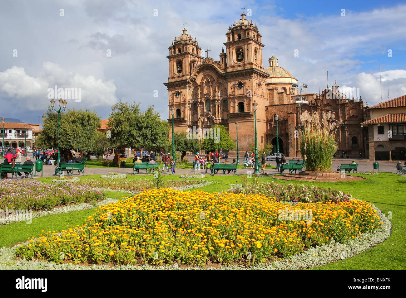 La Iglesia de La Compania de Jesus sulla Plaza de Armas in Cusco, Perù. Nel 1983 Cusco è stata dichiarata dall Unesco patrimonio dell umanità Foto Stock