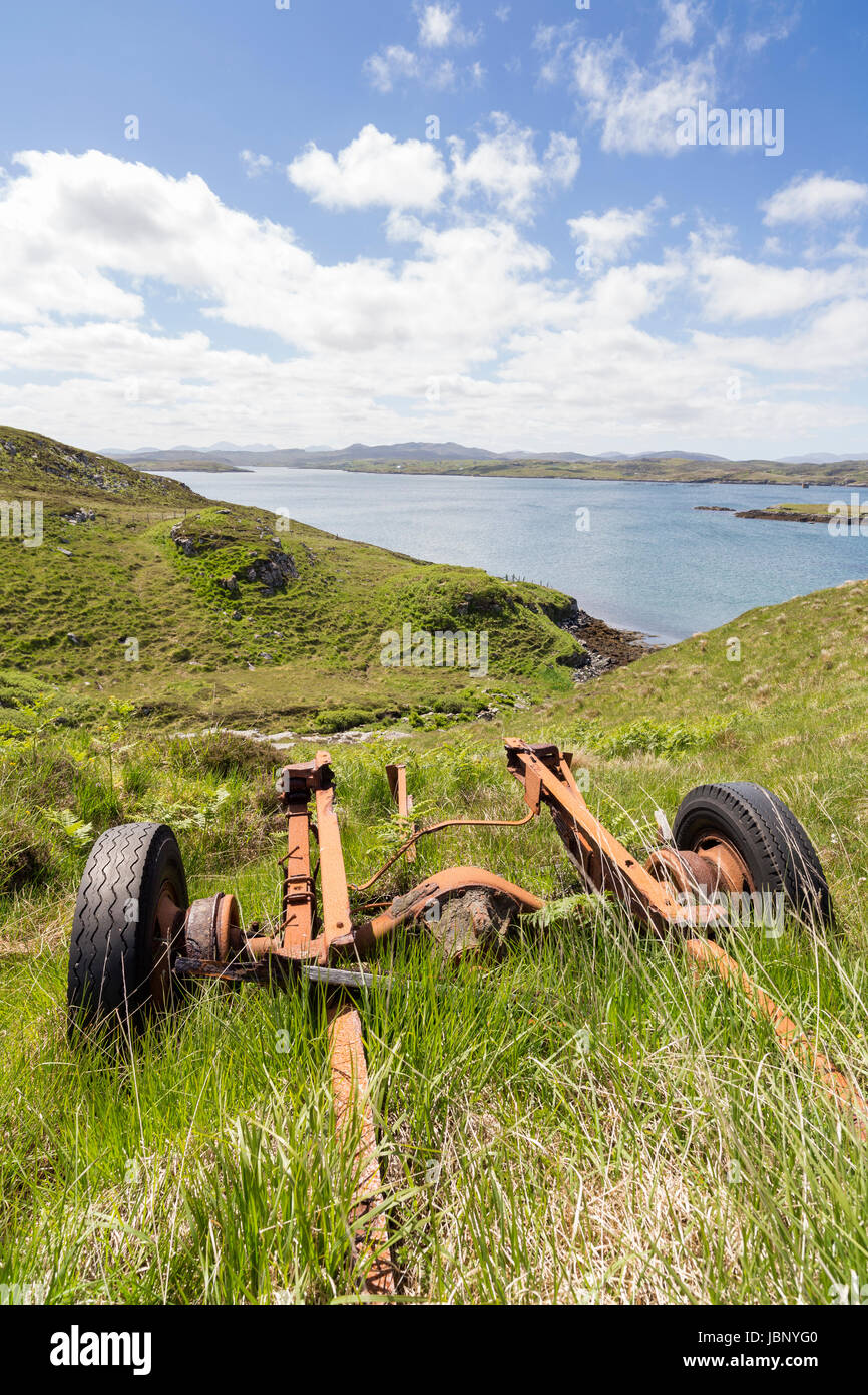 La formazione di ruggine sul rimorchio croft land colline vicino a Tolsta Chaolais village isola di Lewis Western Isles Ebridi Esterne Scotland Regno Unito. Foto Stock