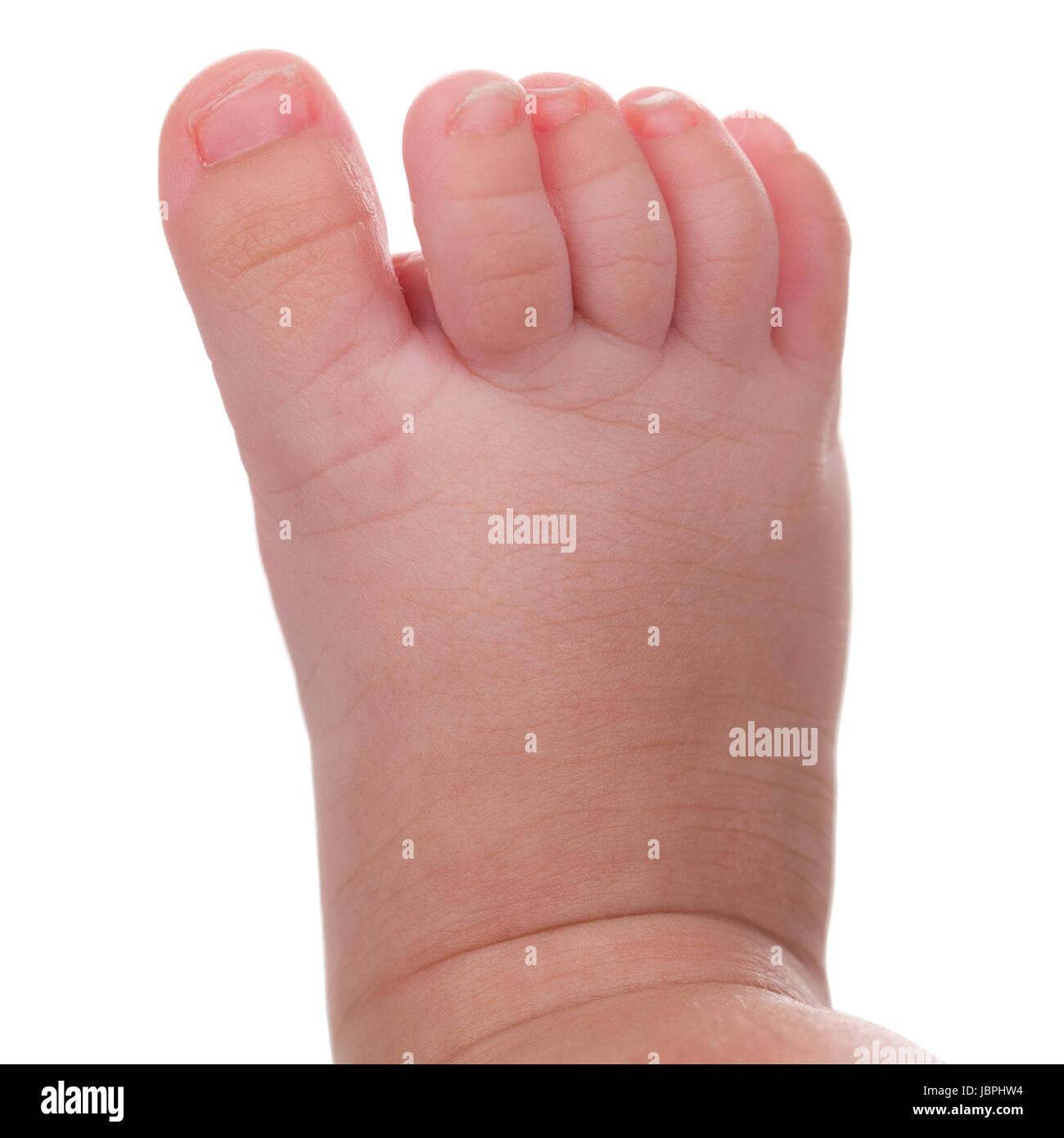 Fuß von einem Baby, freigestellt vor einem weissen Hintergrund Foto Stock