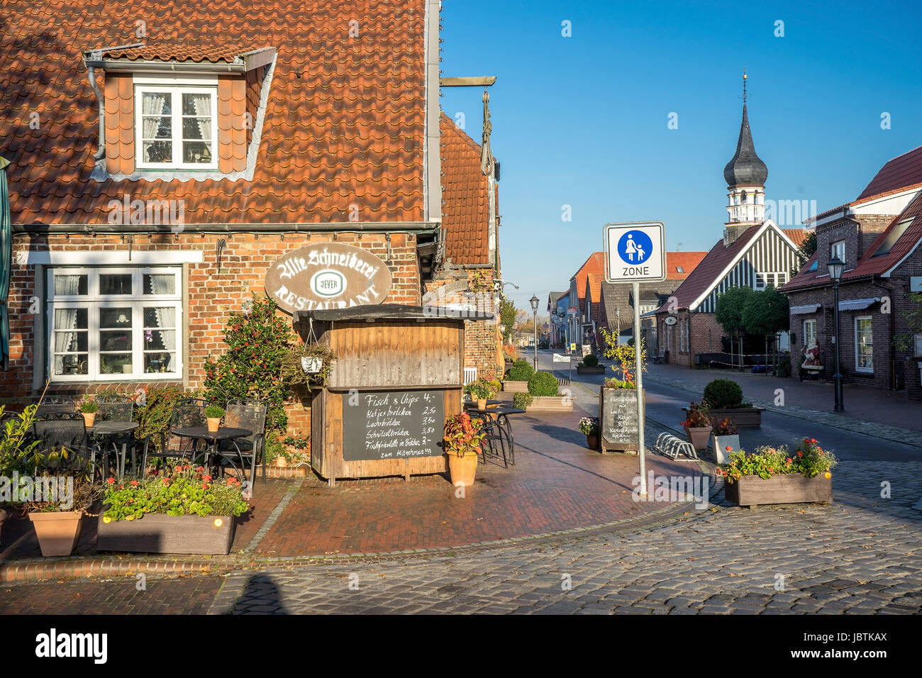 Hooksiel, nucleo locale, in Bassa Sassonia, Repubblica federale di Germania, Ortskern, Niedersachsen, Bundesrepublik Deutschland Foto Stock