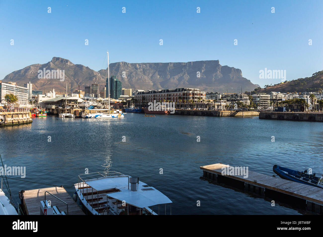 V & A Waterfront di Cape Town nel tardo pomeriggio Foto Stock
