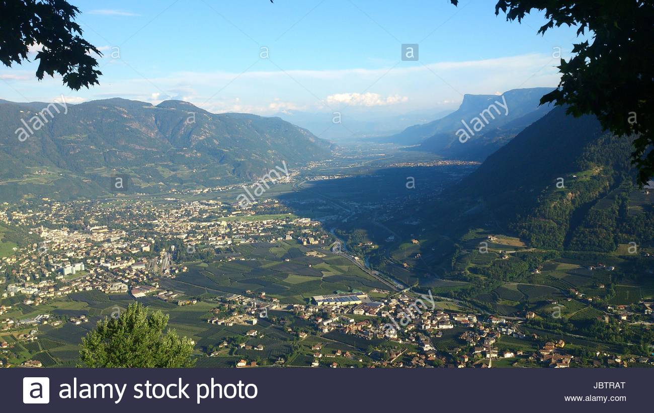 La regione di Merano in Alto Adige la regione alpina del nord Italia Foto Stock
