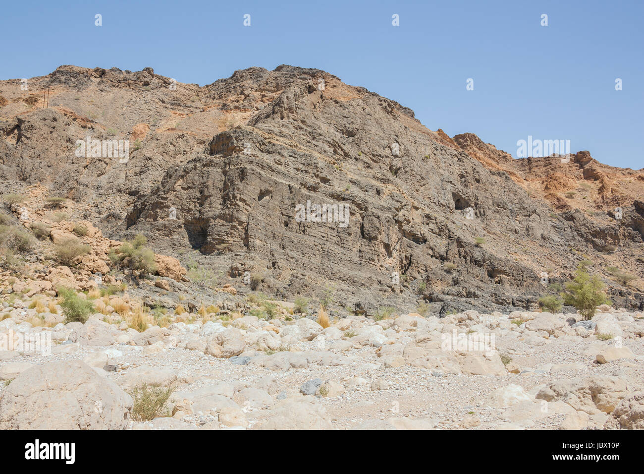 Asciugato il letto del fiume a Wadi Al-Arbaeen in Oman Foto Stock