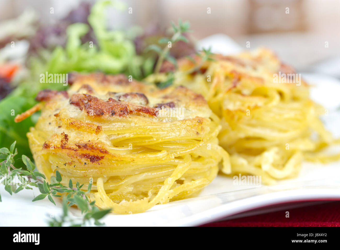 Spaghetti alla carbonara Foto Stock