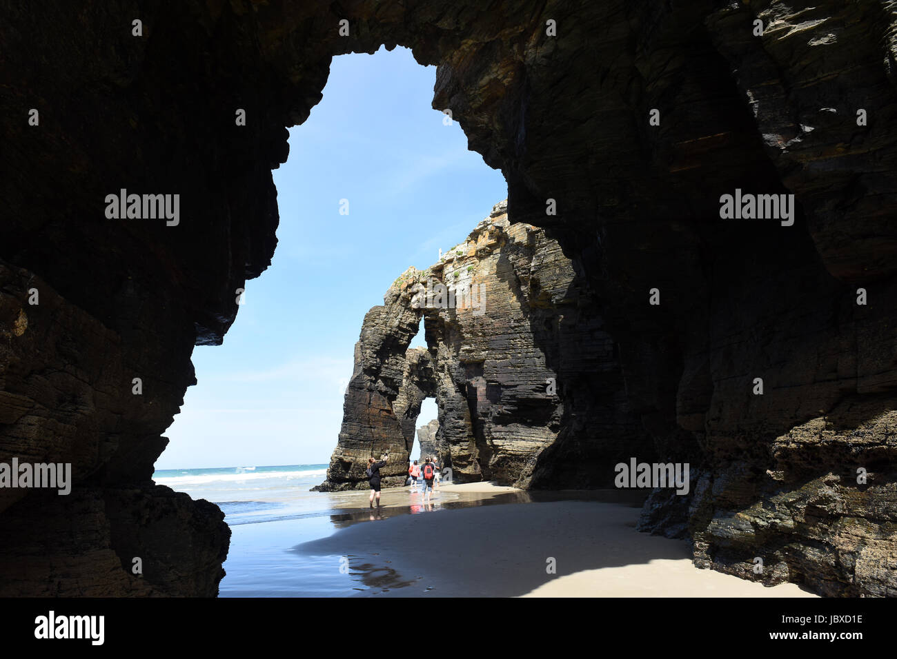 Archi naturali di roccia sulla spiaggia delle cattedrali in Galizia, Spagna settentrionale. Costa Cantabric, Galizia, Spagna. Foto Stock