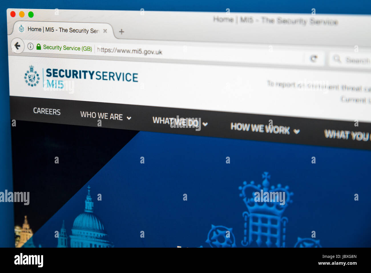 LONDON, Regno Unito - 8 GIUGNO 2017: la homepage del sito ufficiale di MI5 Security Service, il 8 giugno 2017. L'MI5 è la UKs contatore interno- Foto Stock