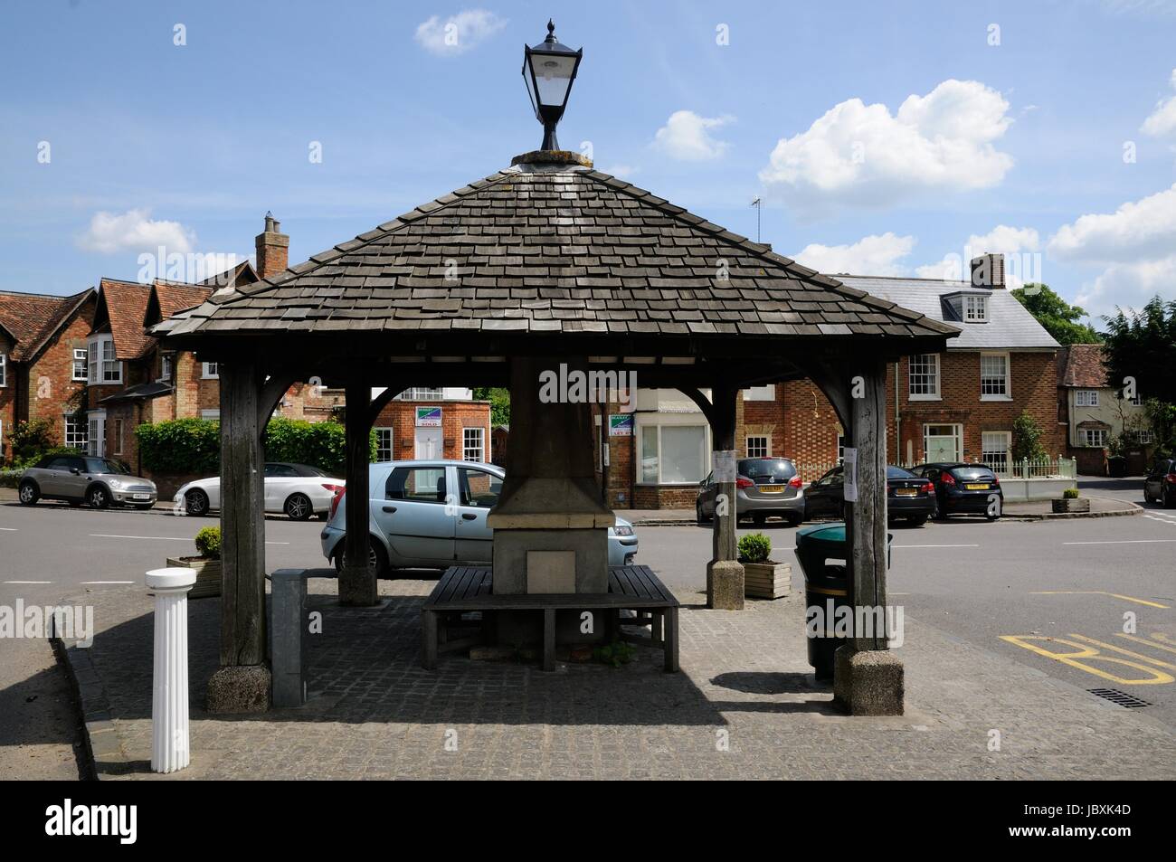 Shelter in piazza. Aspley Guise, Bedfordshire Foto Stock