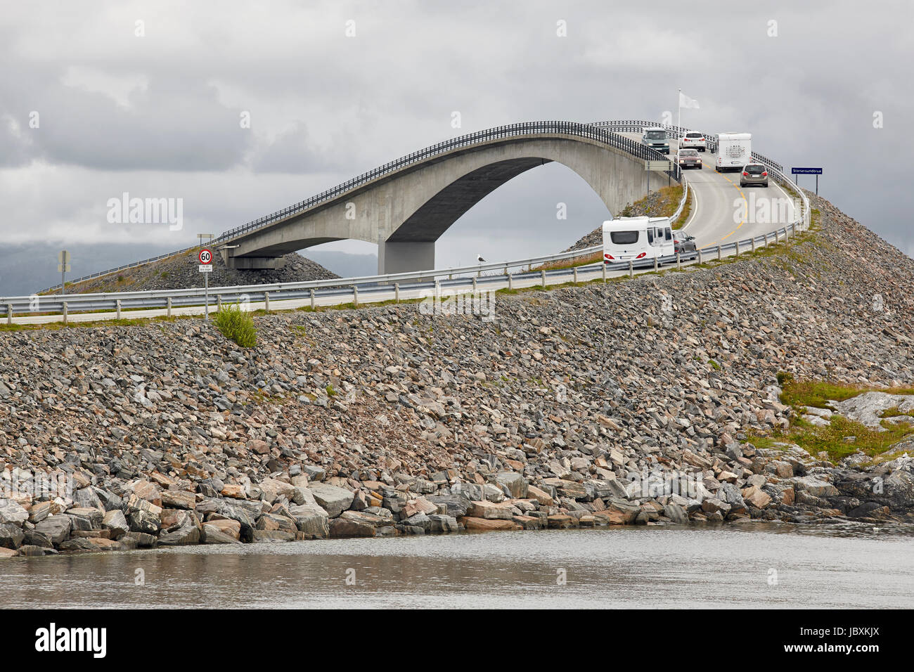 La Norvegia. Oceano atlantico road. Ponte sull'oceano. Viaggiare in Europa. Posizione orizzontale Foto Stock