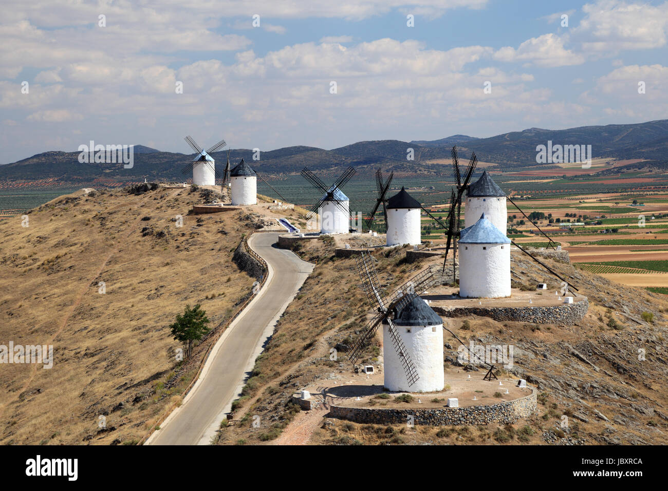 Spagnolo tradizionali mulini a vento in Castiglia - La Mancha, in Spagna Foto Stock