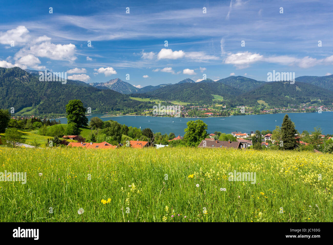 Blick auf den Tegernsee, Bayern Foto Stock