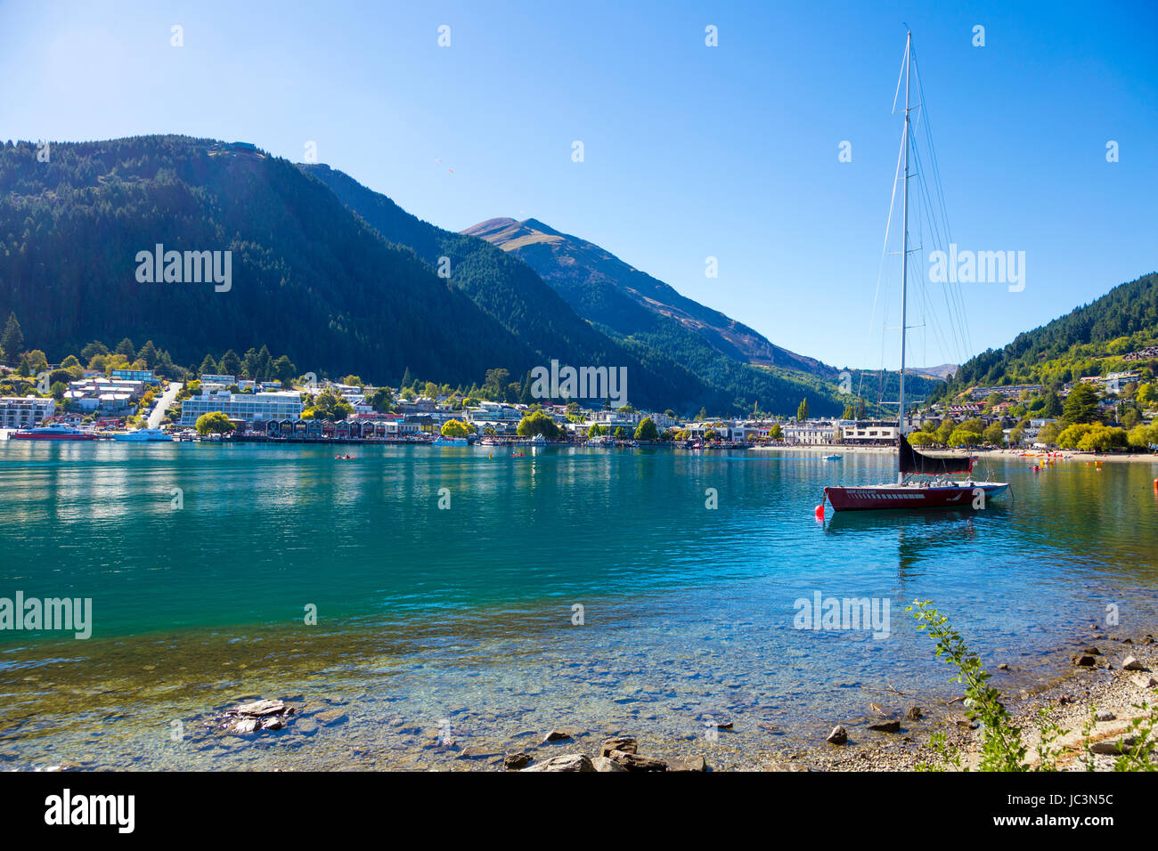 Vista del lago Wakatipu e a Queenstown, Nuova Zelanda Foto Stock