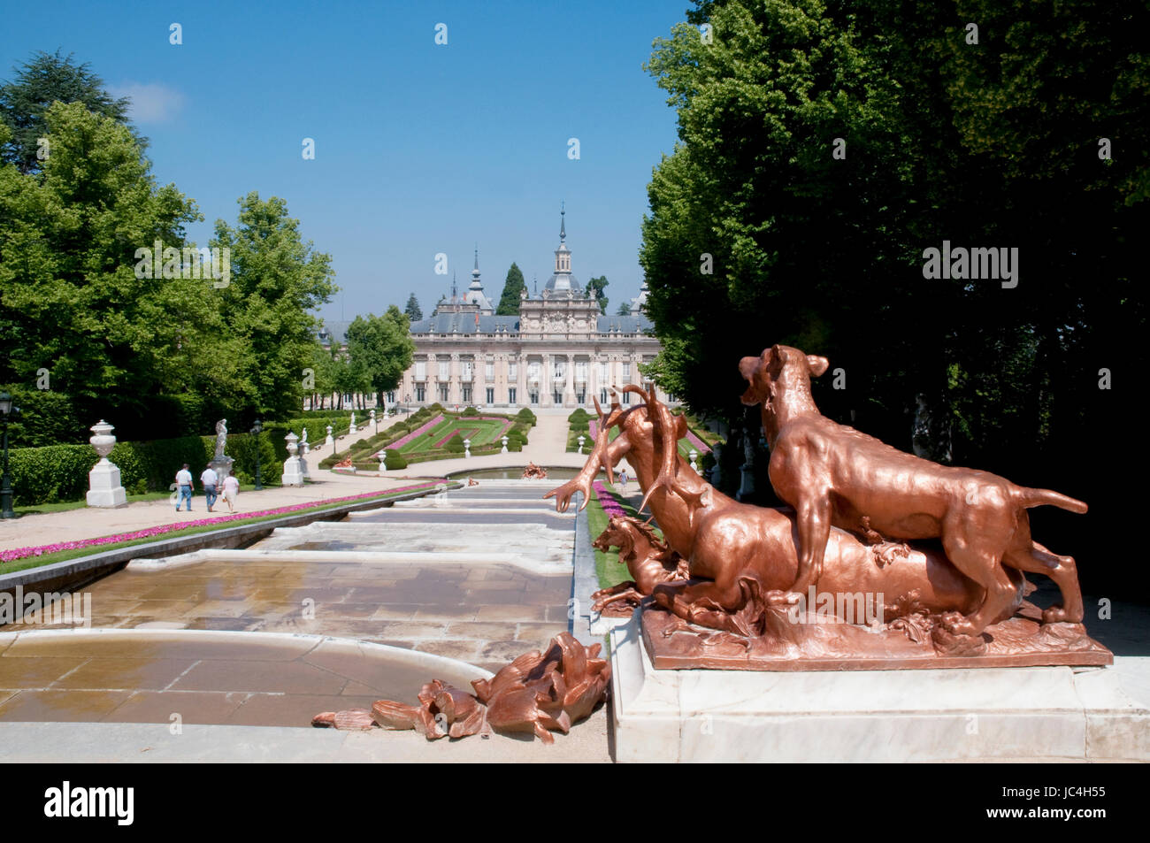 Cascada Nueva Fontana e Palazzo reale. La Granja de San Ildefonso, provincia di Segovia Castilla Leon, Spagna. Foto Stock