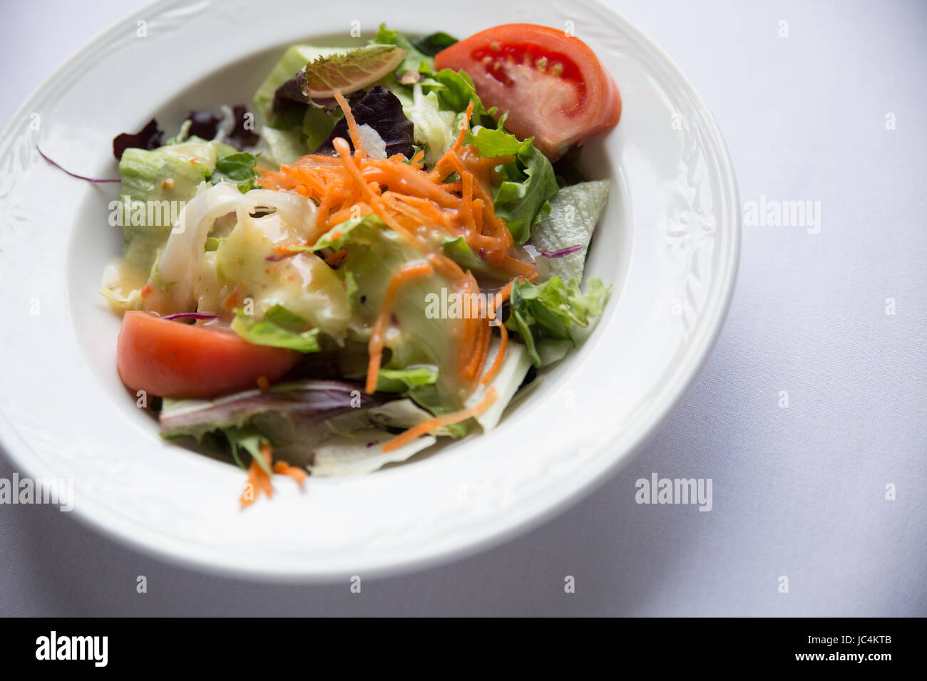 Una ciotola di insalata Foto Stock