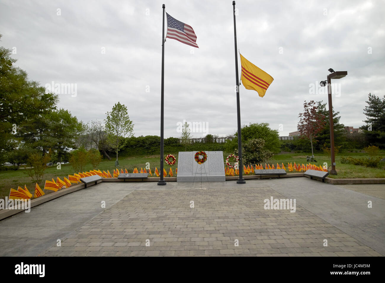 Philadelphia Repubblica del Vietnam del sud la libertà e patrimonio bandiera monumento memorial USA Foto Stock