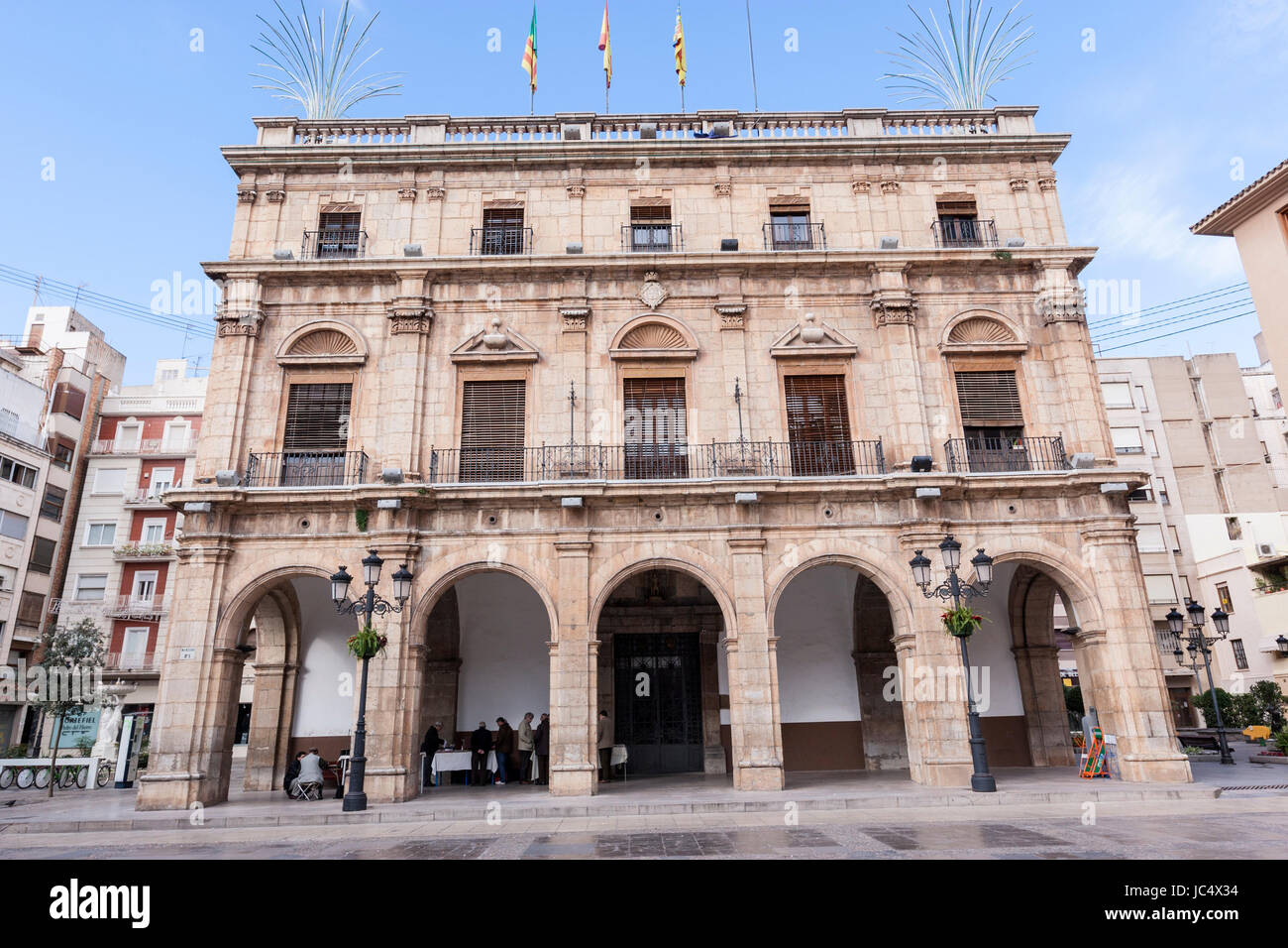 Plaza Mayor con costruzione barocca del Palacio Municipal, Municipio di Castellon de la Plana, comunità di Valencia, Spagna Foto Stock