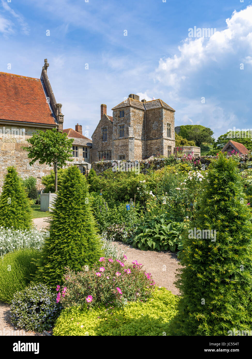 Edwardian giardino, Carisbrooke Castle, Isle of Wight, Regno Unito Foto Stock