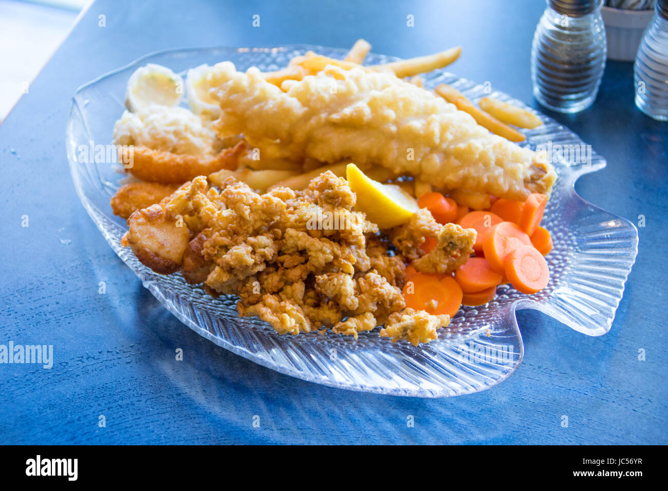 Piatto di frutti di mare, capitano della scelta Ristorante, Truro, Nova Scotia, Canada Foto Stock