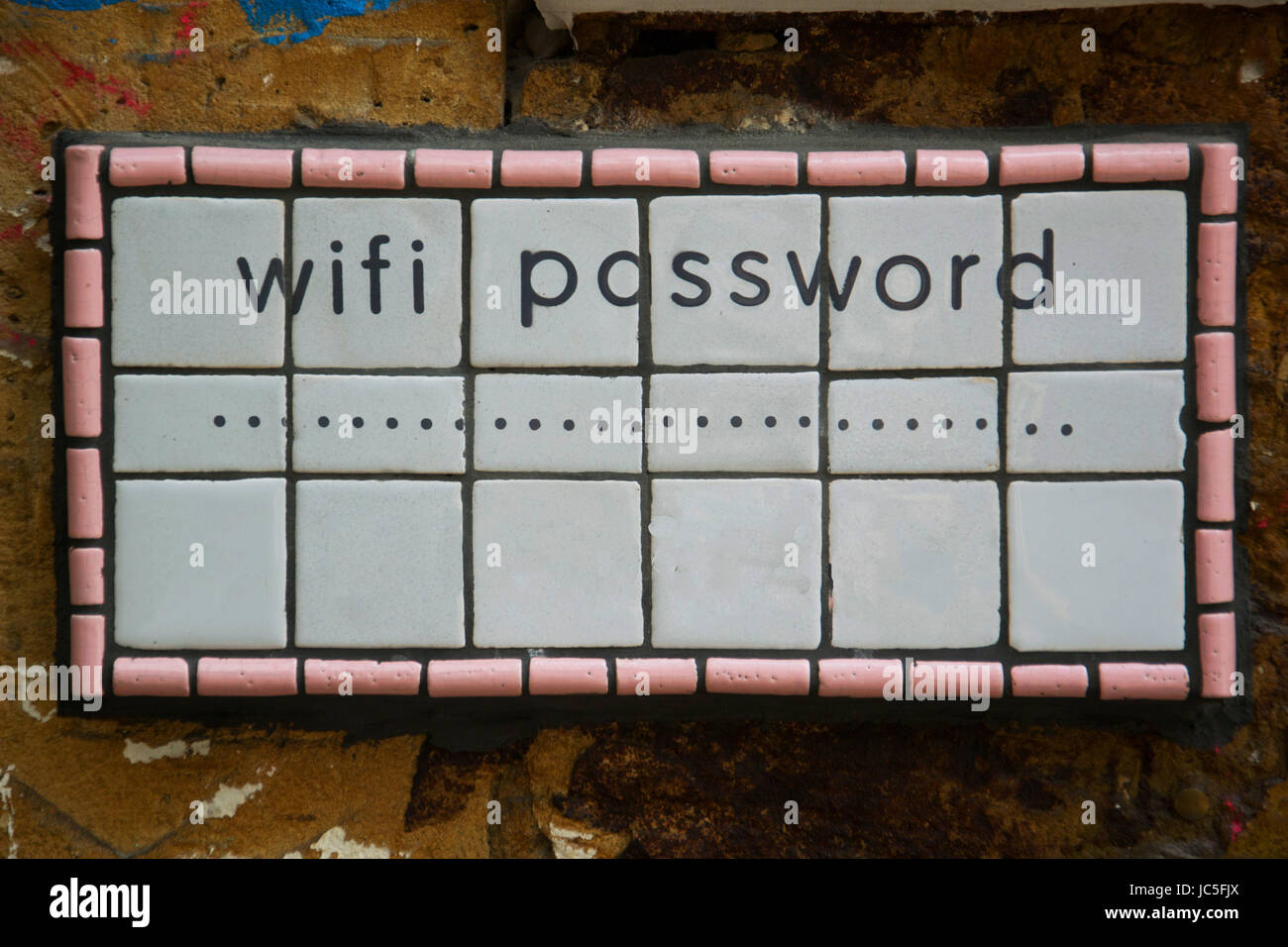 Segno con le parole password wifi Foto Stock