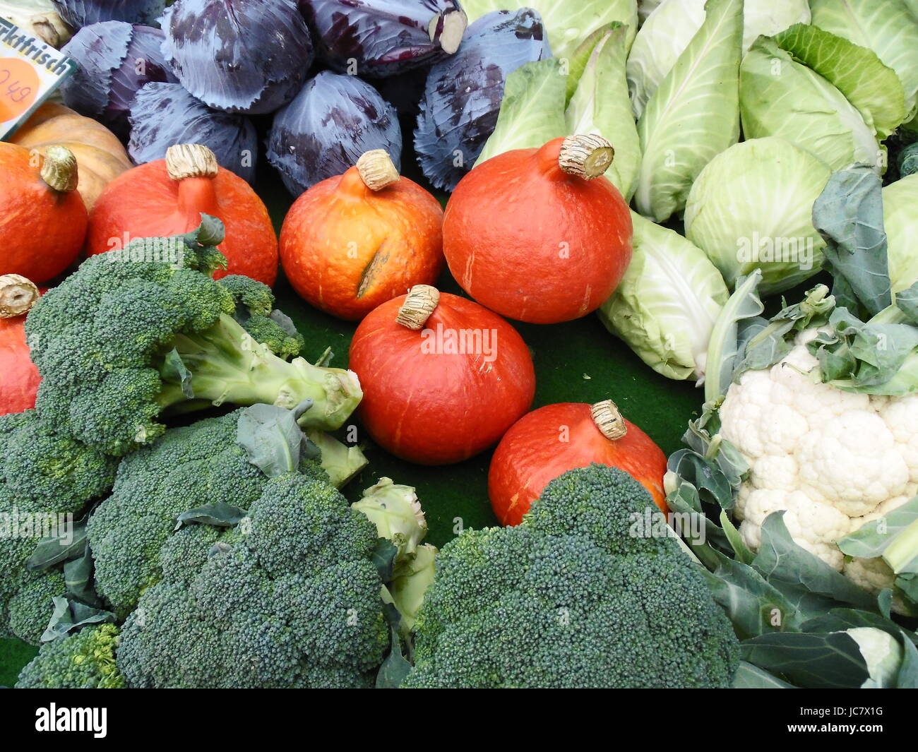 La zucca e il cavolo nero Foto Stock