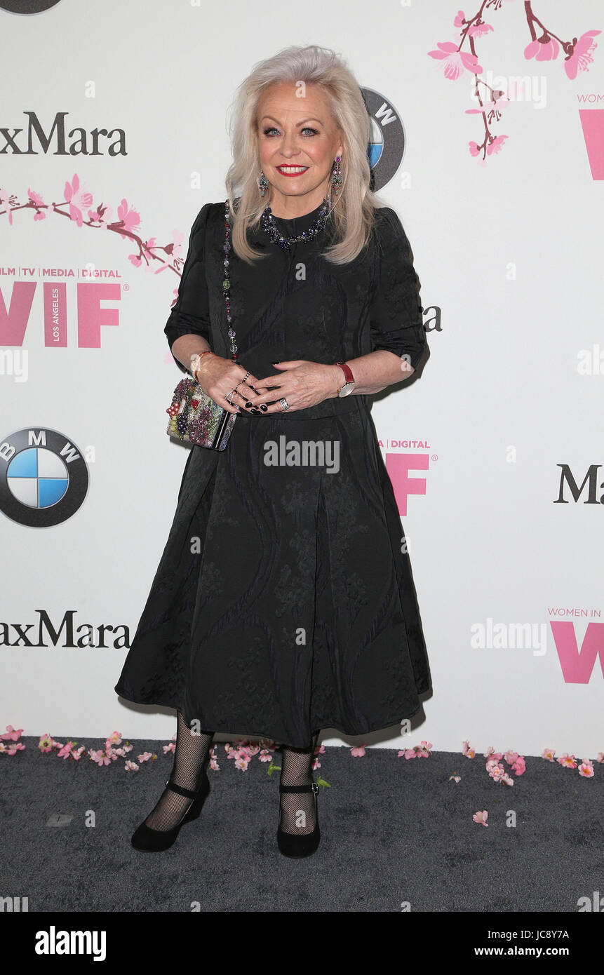 Beverly Hills, in California, Stati Uniti d'America. Xiii Giugno, 2017. 13 Giugno 2017 - Beverly Hills, la California - Jacki Weaver. Le donne in film 2017 Crystal Lucy Awards presentato da Max Mara e BMW presso il Beverly Hilton Hotel. Credito foto: F. Sadou/AdMedia Credito: F. Sadou/AdMedia/ZUMA filo/Alamy Live News Foto Stock