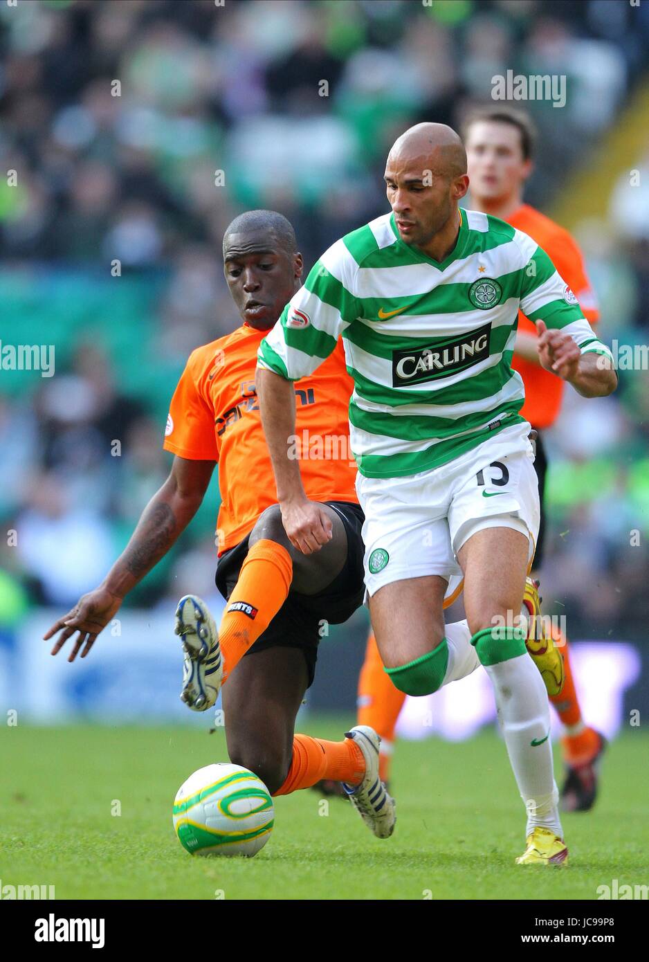 DIOMANSY KAMARA MORGARO GOMIS CELTIC V Dundee United FC CELTIC PARK GLASGOW Scozia 20 Febbraio 2010 Foto Stock