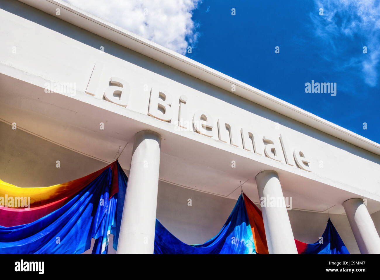 Venezia, Castello,Giardini.57ma Biennale di Venezia 2017,La Biennale di Venezia Esposizione Internazionale d'arte. Principale padiglione Giardini esterno dell'edificio Foto Stock