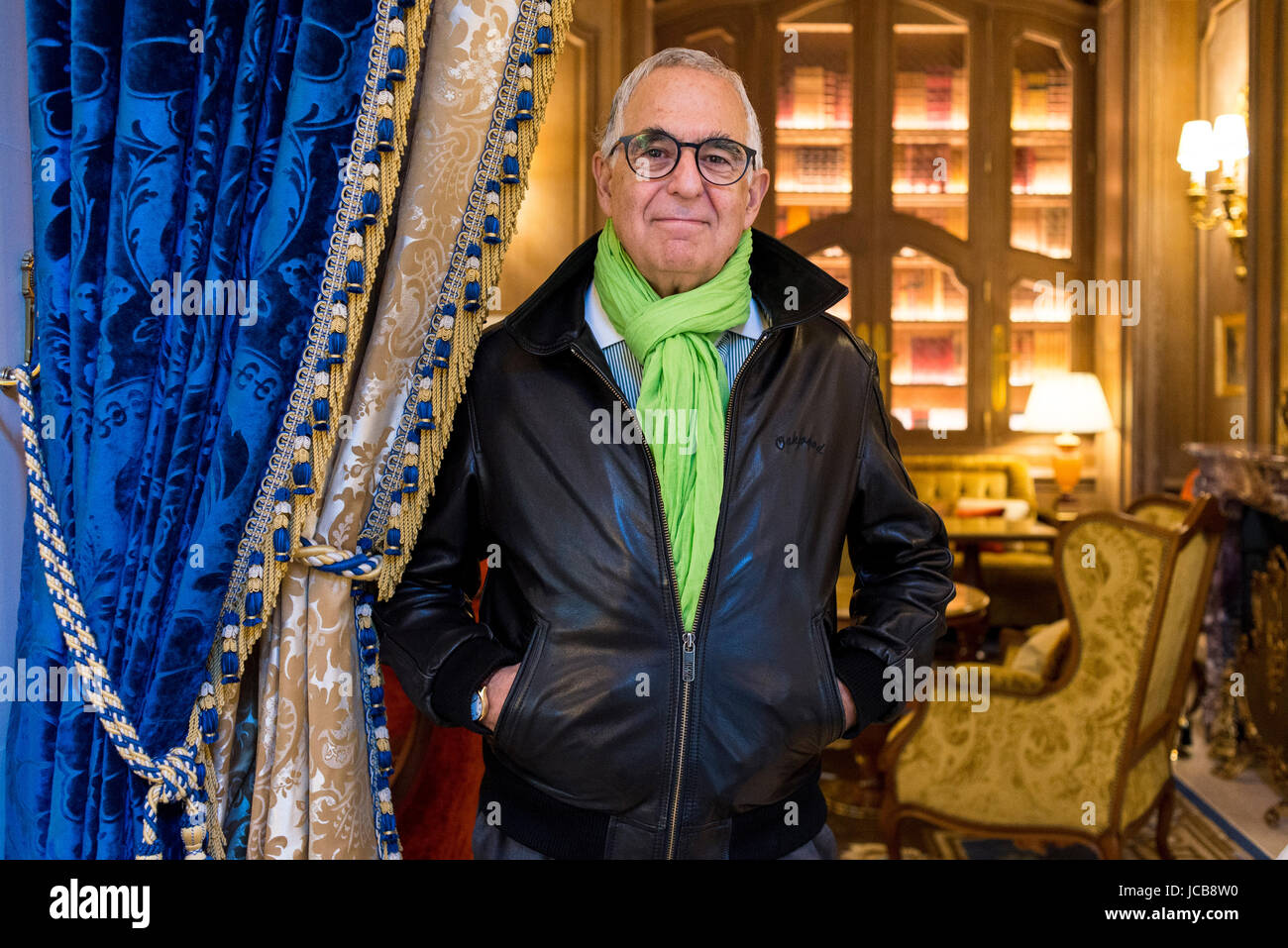 Ritratto di Metin Arditi (Hotel Ritz) 05/10/2016 Â©Hannah ASSOULINE/Opale Foto Stock