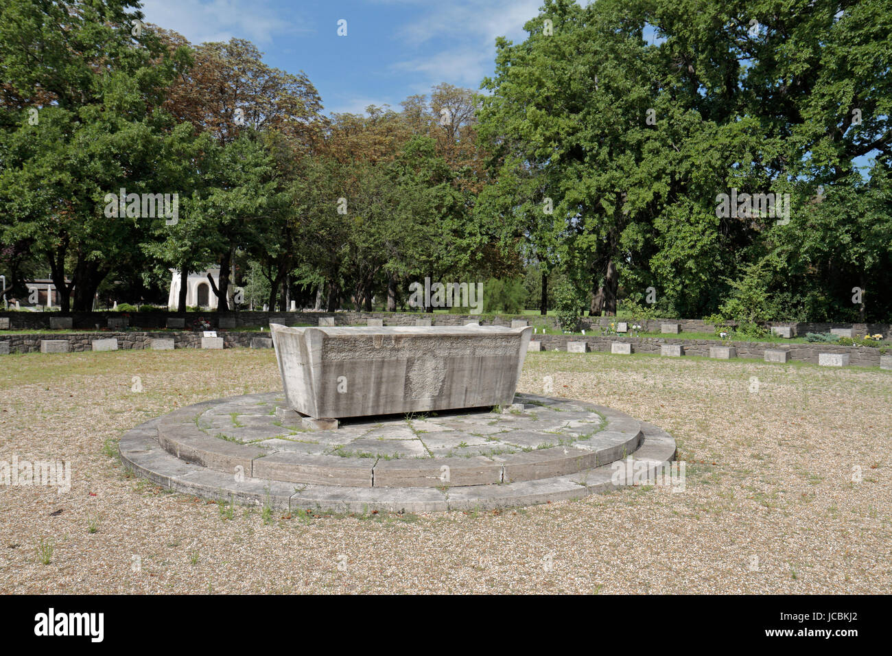 Monumento alla ungherese morto comunista dal 1956 Rivoluzione, cimitero Kerepesi, Budapest, Ungheria. Foto Stock