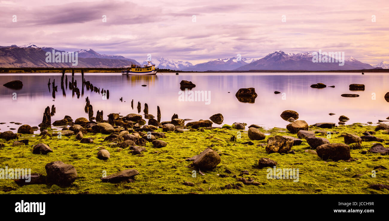 Tramonto a Puerto Natales, Cile Foto Stock