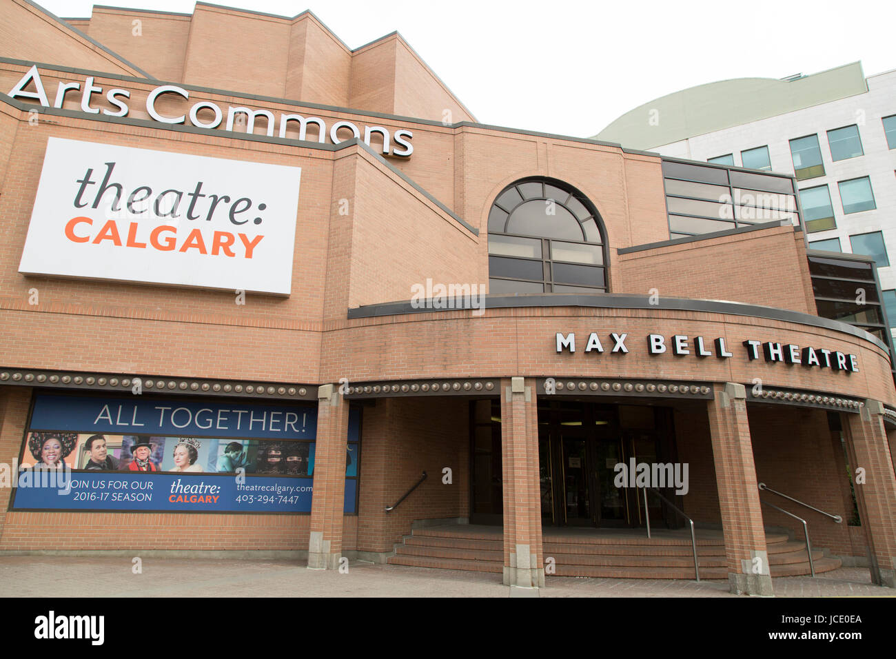 La campana di Max Theatre di Calgary, Canada. Il teatro è parte dell'arte Commons. Foto Stock