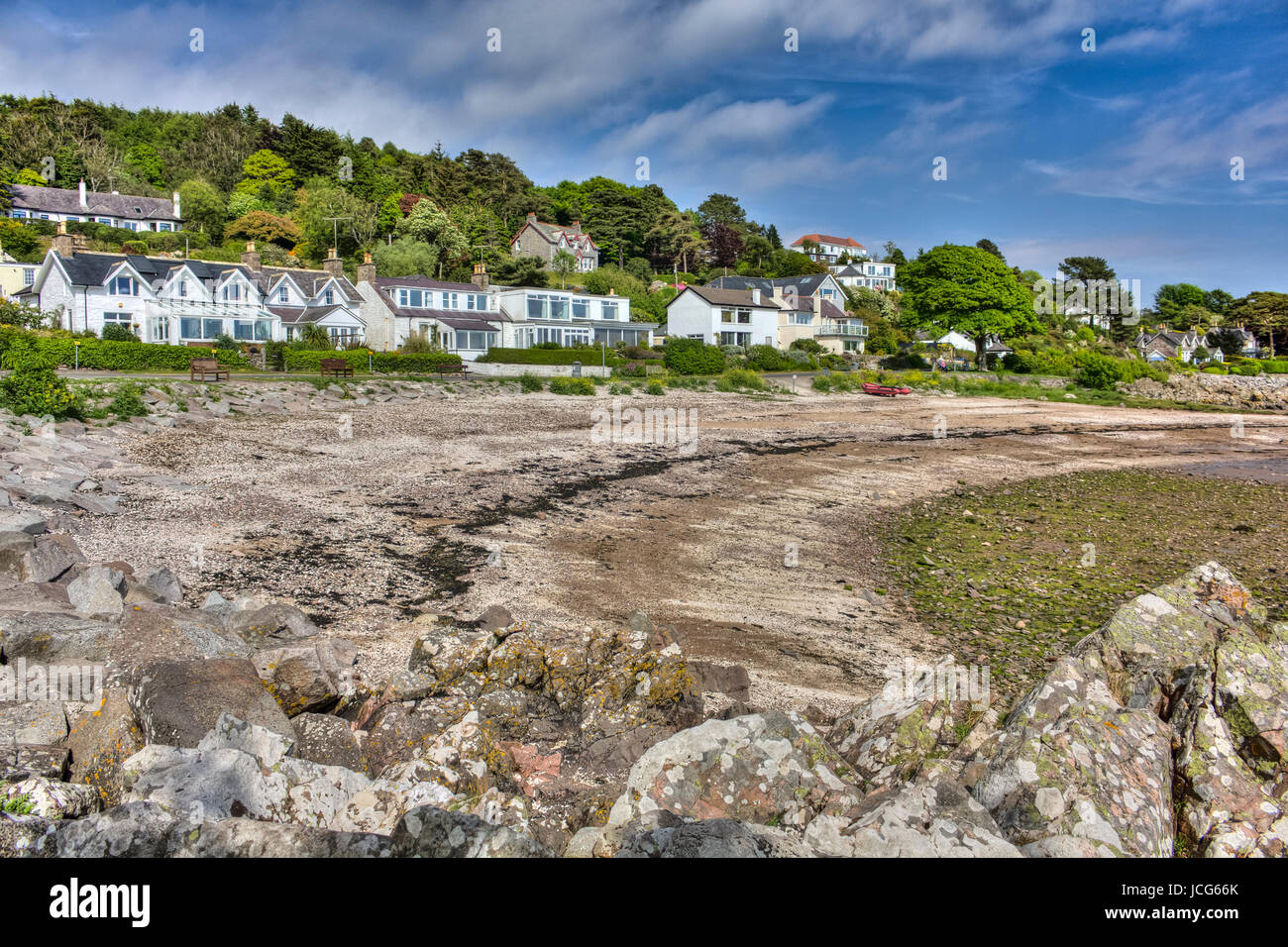 Rockcliffe villaggio e spiaggia in primavera high dynamic range immagine, Dumfries and Galloway, Scozia. Foto Stock