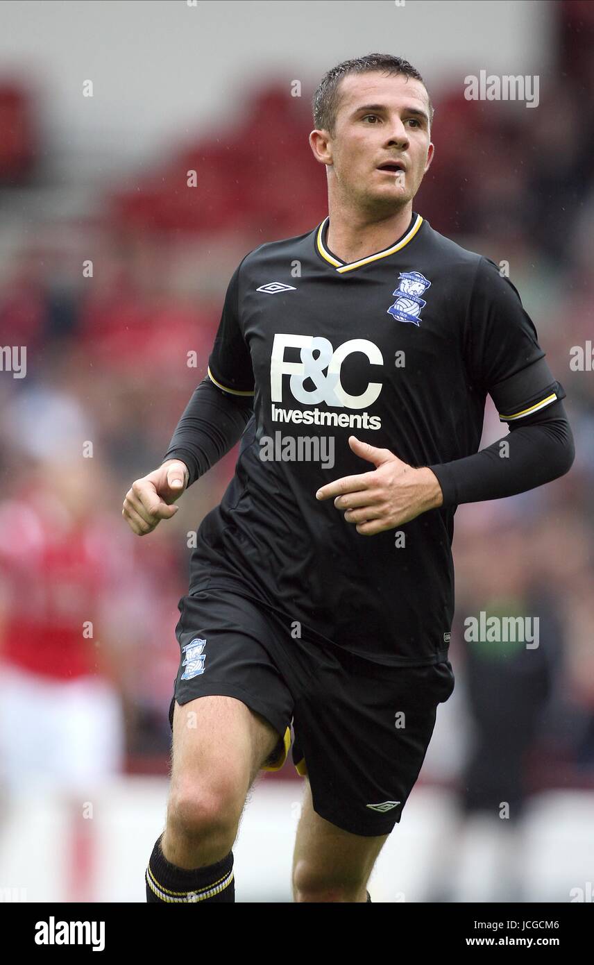 BARRY FERGUSON Birmingham City FC NOTTS FOREST V BIRMINGHAM CITY MASSA, NOTTINGHAM , Inghilterra 01 agosto 2009 DIY98010 AVVERTENZA! Questa fotografia può essere utilizzata solo per il giornale e/o rivista scopi editoriali. Non può essere utilizzata per, Internet/uso Online né per le pubblicazioni riguardanti 1 player, 1 Club o 1 CONCORRENZA, senza autorizzazione scritta da parte di Football DataCo Ltd. Per qualsiasi domanda, contattare Football DataCo Ltd il +44 (0) 207 864 9121 Foto Stock