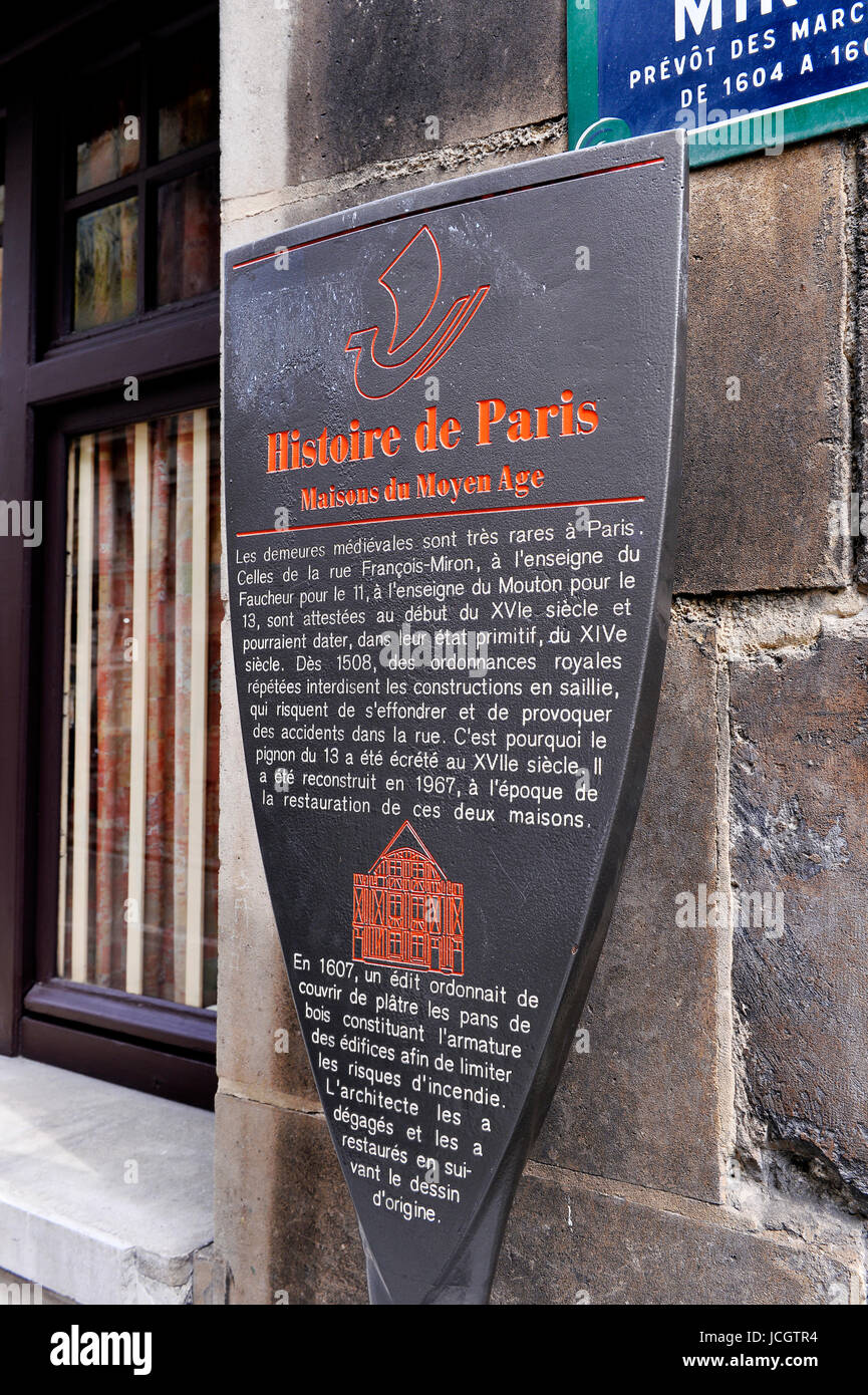 Parigino casa médieval, rue François Miron, Paris 4ème, Francia Foto Stock