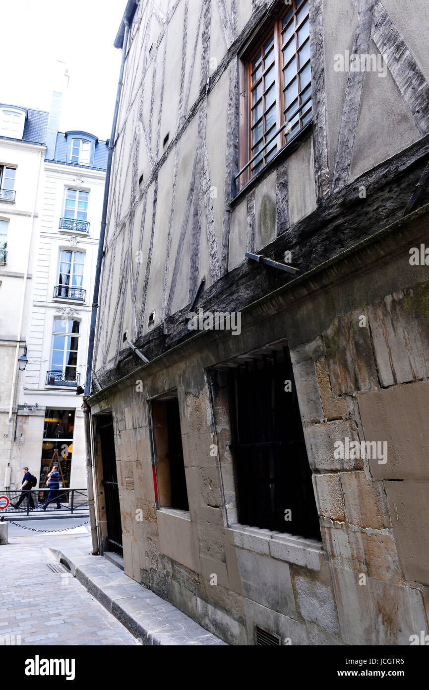 Parigino casa médieval, rue François Miron, Paris 4ème, Francia Foto Stock