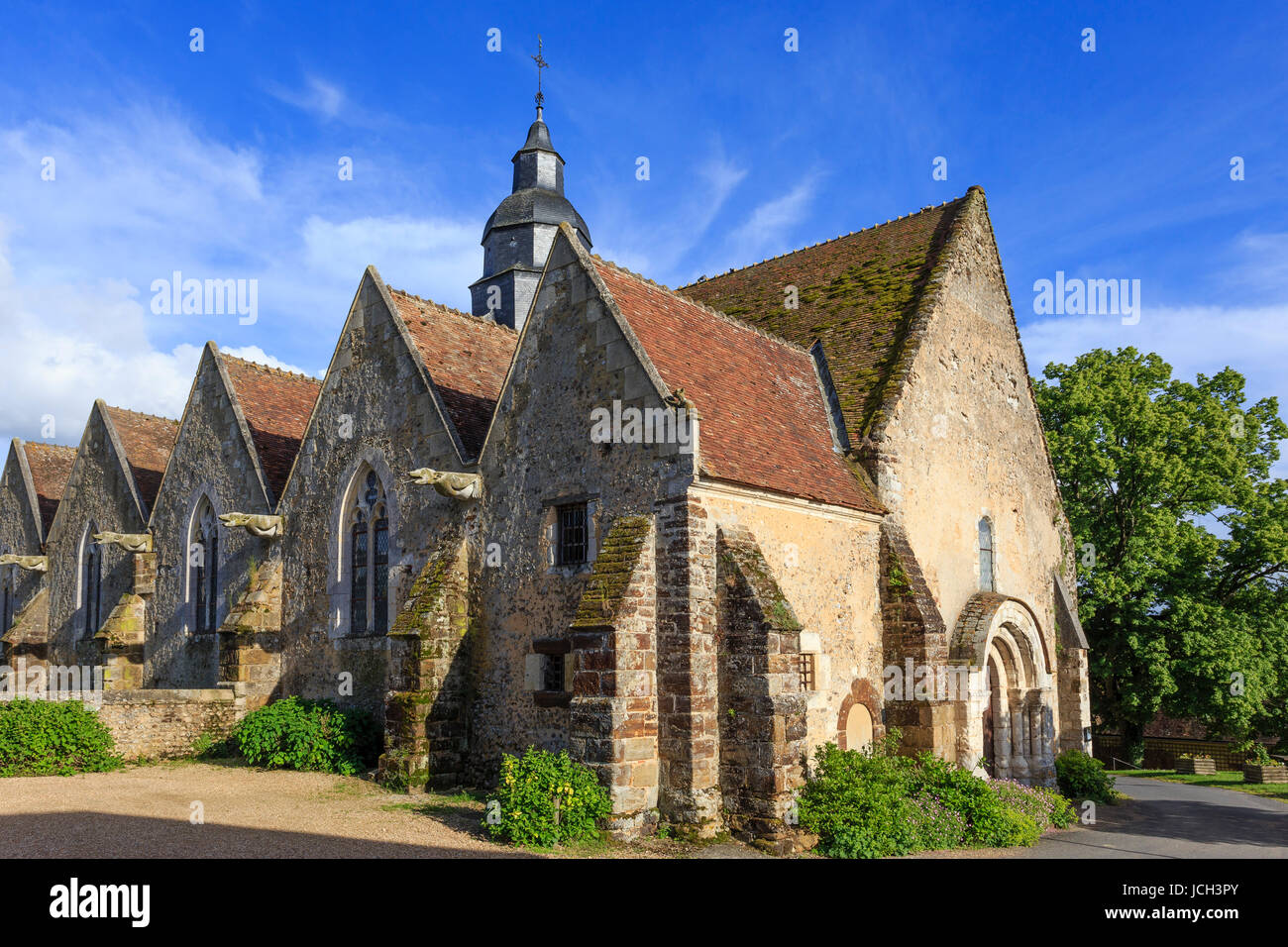 In Francia, in Orne (61), Moutiers-au-Perche, église Notre Dame du Mont-Harou // Francia, Orne, Moutiers au Perche, chiesa di Notre Dame du Mont Harou Foto Stock