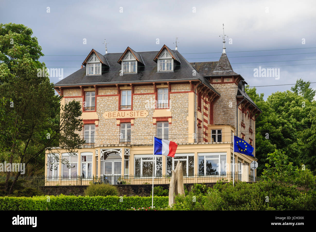 In Francia, in Orne (61), Bagnoles-de-l'Orne, villa du quartier Belle Époque // Francia, Orne, Bagnoles de l'Orne, Belle Epoque villa, Beau Site villa Foto Stock