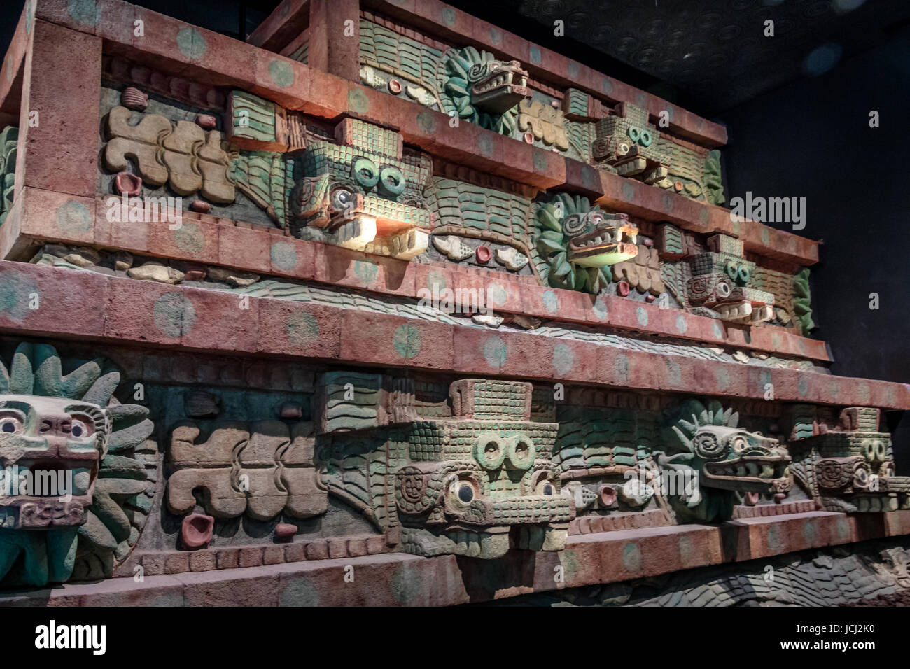 Replica di Teotihuacan tempio presso il Museo Nazionale di Antropologia (Museo Nacional de Antropologia, MNA) - Città del Messico, Messico Foto Stock