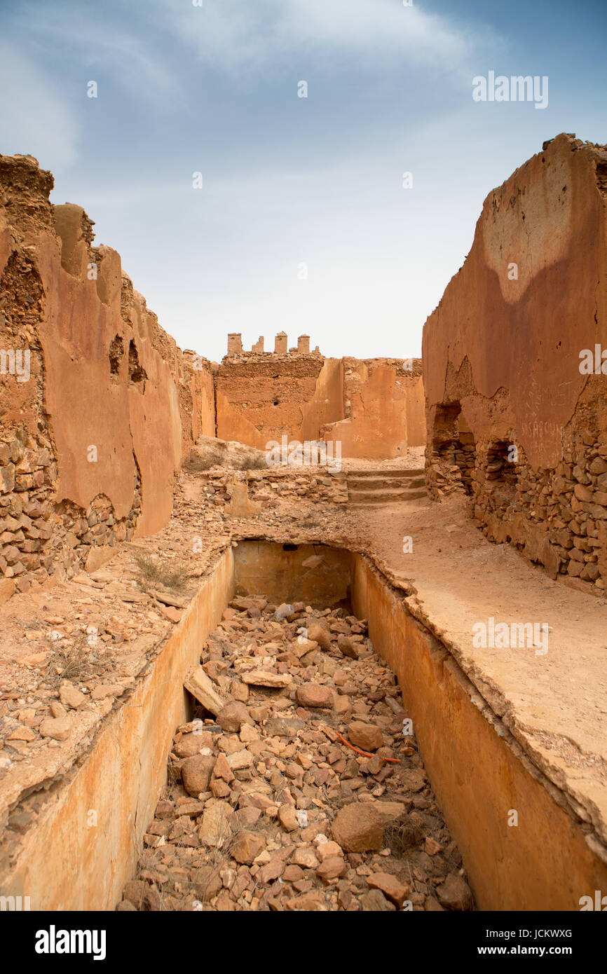 Dettaglio della vecchia fortezza coloniale in Mirleft, una piccola cittadina e comune rurale in Tiznit provincia dell'Souss-Massa-Draa regione del Marocco. Foto Stock