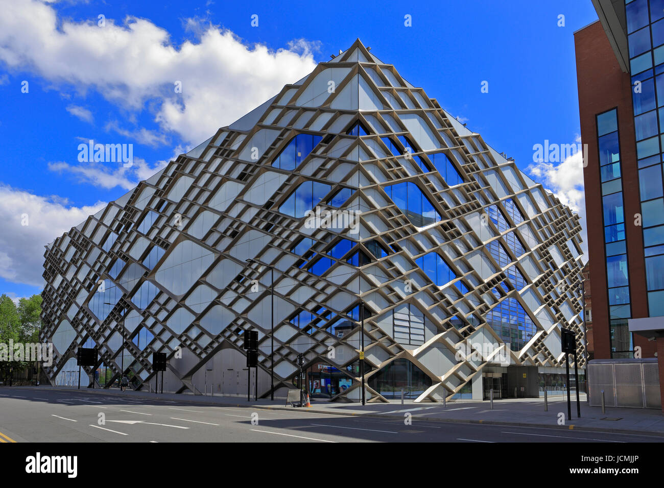 Il Diamante, Università di Sheffield, ampia Lane, Sheffield South Yorkshire, Inghilterra, Regno Unito. Foto Stock