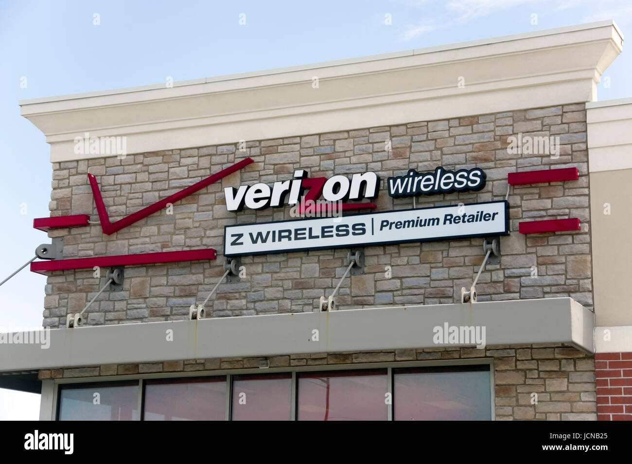 Segno su Verizon Wireless Services store Manitowoc, Wisconsin Foto Stock