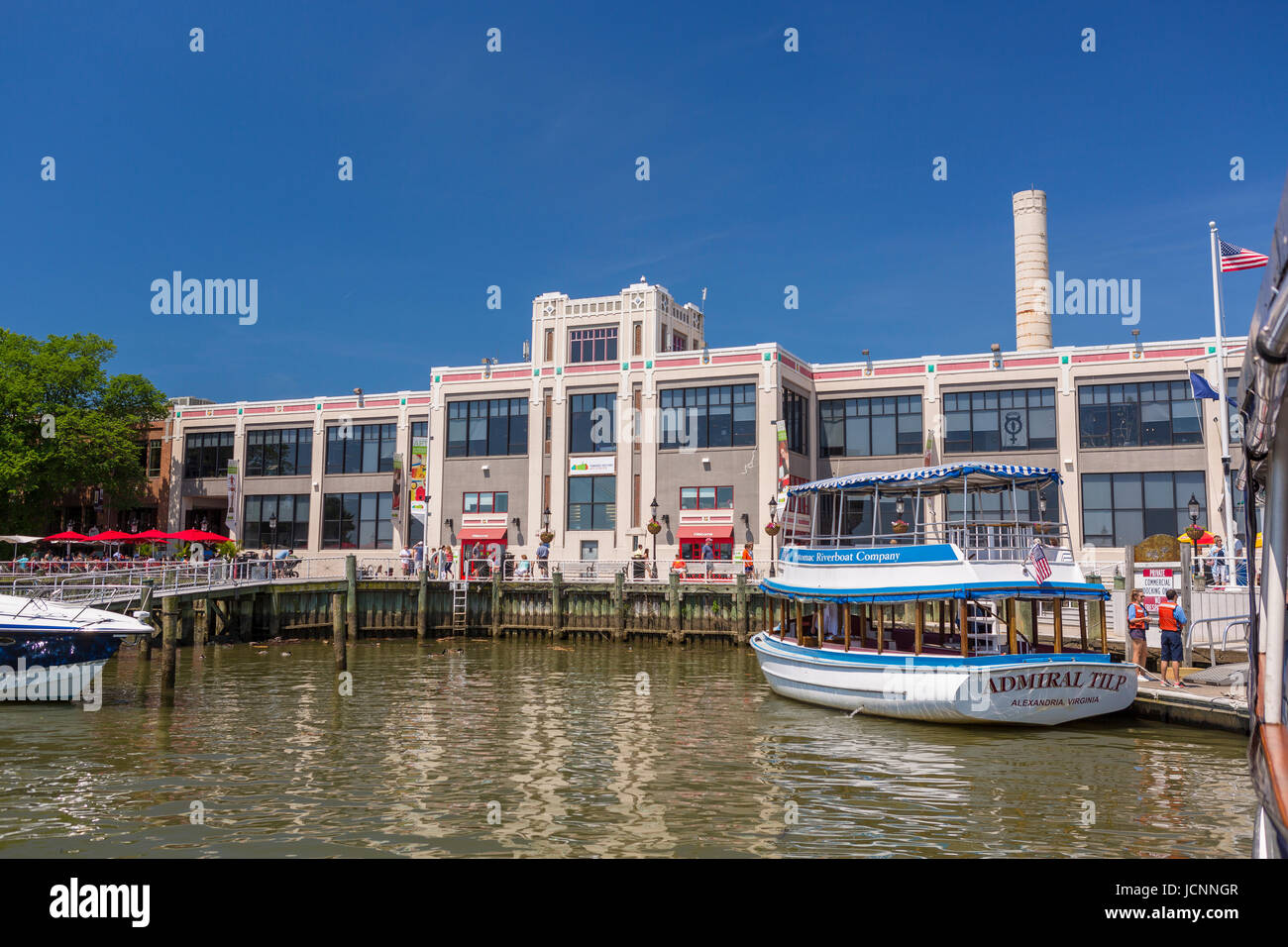 ALEXANDRIA, Virginia, Stati Uniti d'America - Il Siluro Factory Art Center, in Old Town Alexandria, fiume Potomac waterfront. Foto Stock