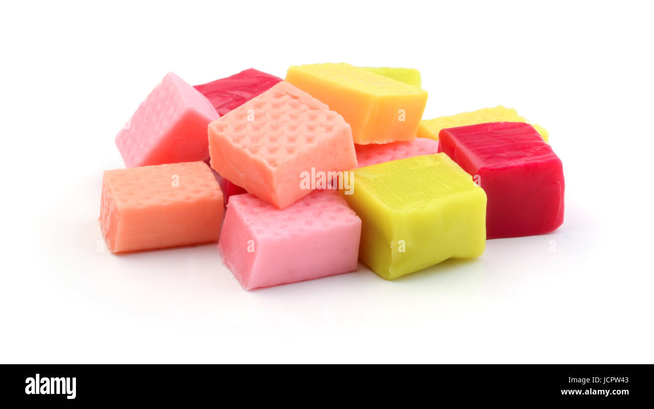 Multicolore di Hard Candy isolato su bianco Foto Stock