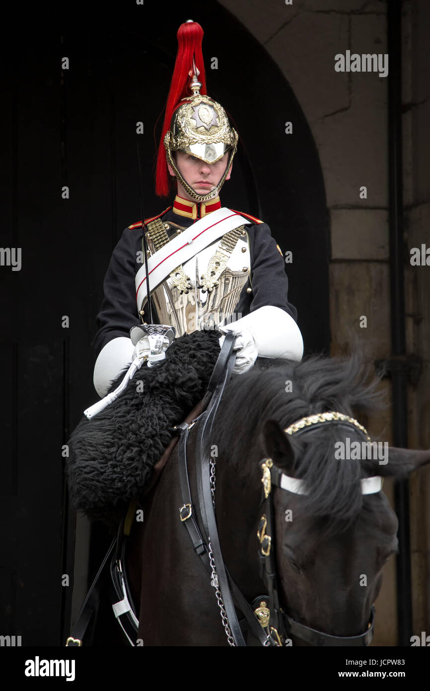 Life Guard montato a cavallo, elettrodomestico Cavalry Museum, London, England, Regno Unito Foto Stock