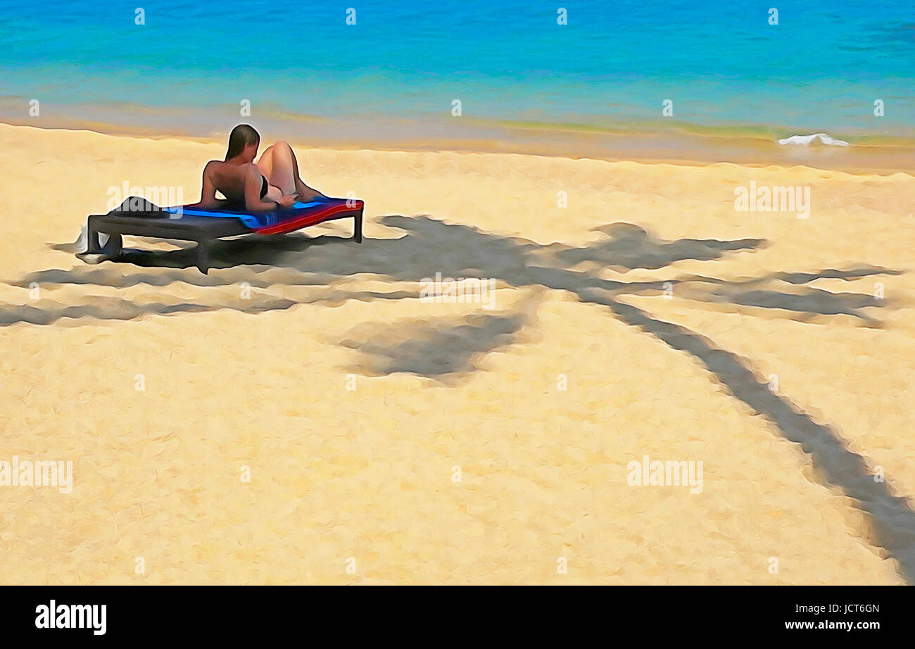Sunbather all'ombra di palme sulla spiaggia di tropici. - Foto di Pittura Foto Stock