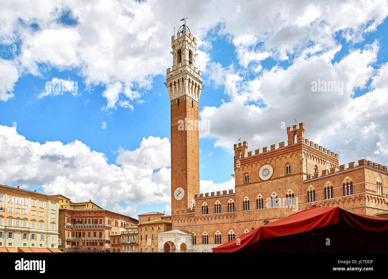Vista della storica città toscana siena, Italia Foto Stock