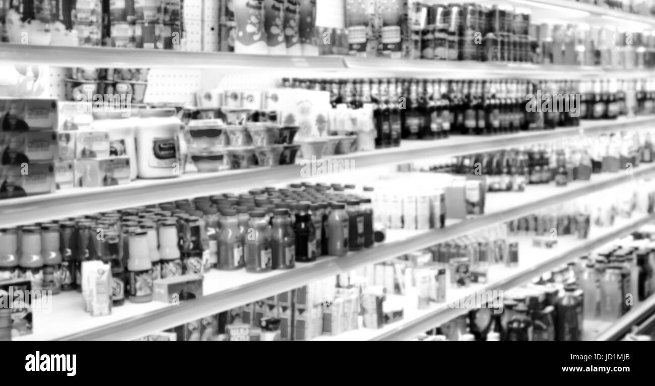 Piena di colori sfumati nel supermercato come shopping concetto di sfondo Foto Stock
