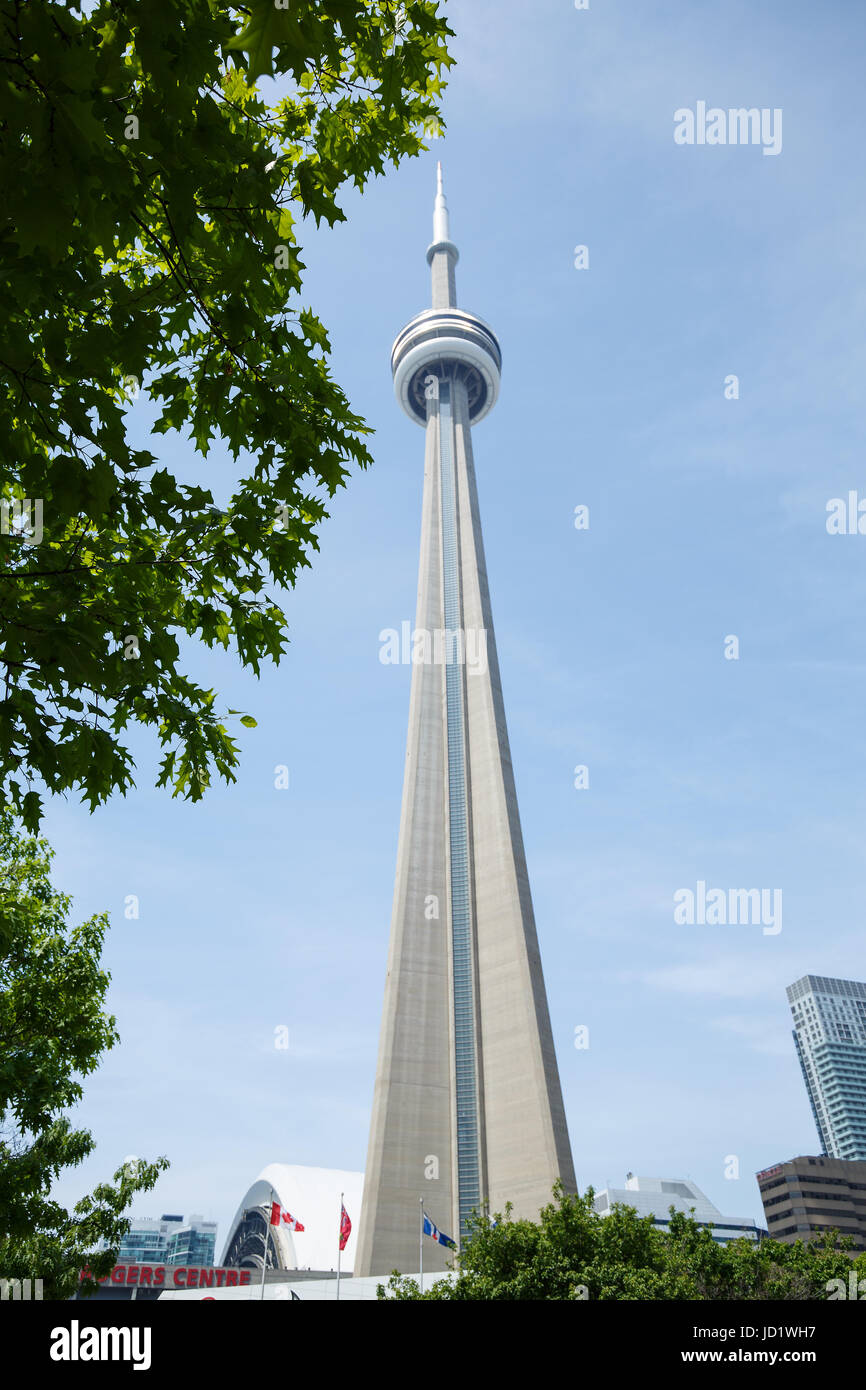 Il CN(Canadian National) Tower a Toronto, Ontario Canada Foto Stock