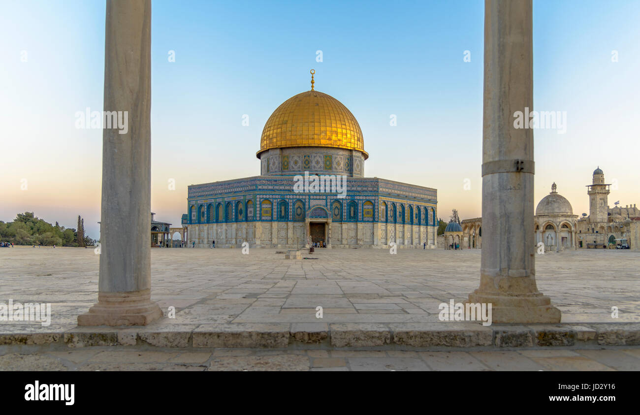 La Cupola della roccia (Qubbet el-Sakhra) è uno dei più grandi di monumenti islamici, fu costruito da Abd el-Malik, Gerusalemme, Israele Foto Stock