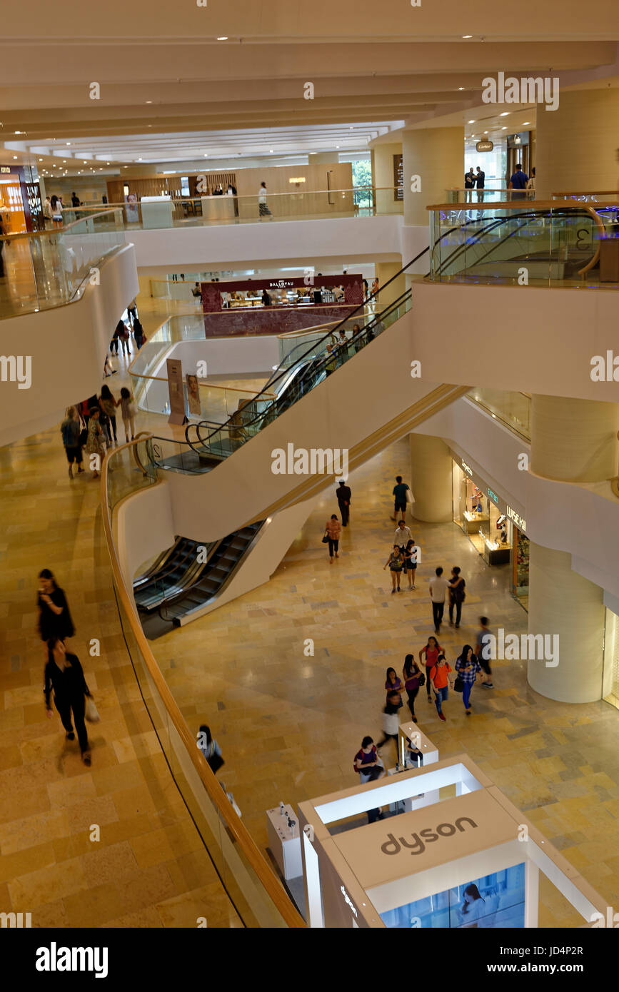 Il Pacific Place high end centro per lo shopping di Hong Kong. Foto Stock