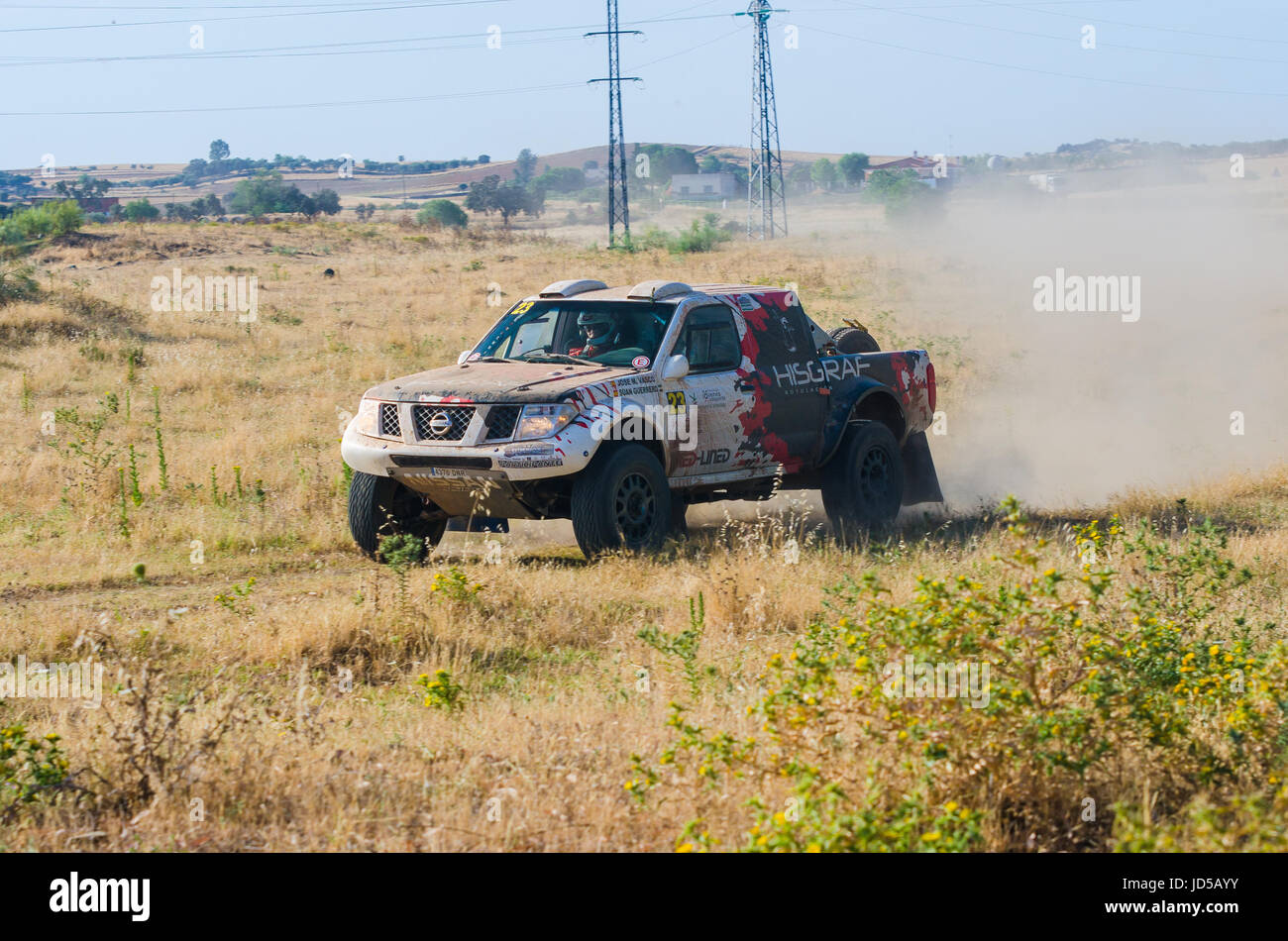 Estremadura, Spagna - 17 giugno: Driver e codriver Participing in TT Spagnolo Rally Championship. Badajoz, Dehesa de Extremadura. Foto Stock